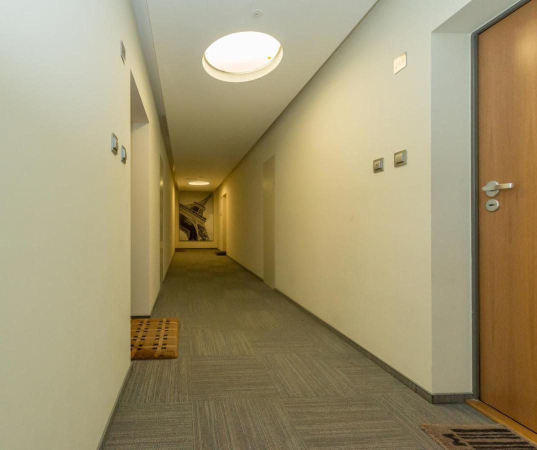 Gdanski Business Center Apartments Варшава Екстериор снимка