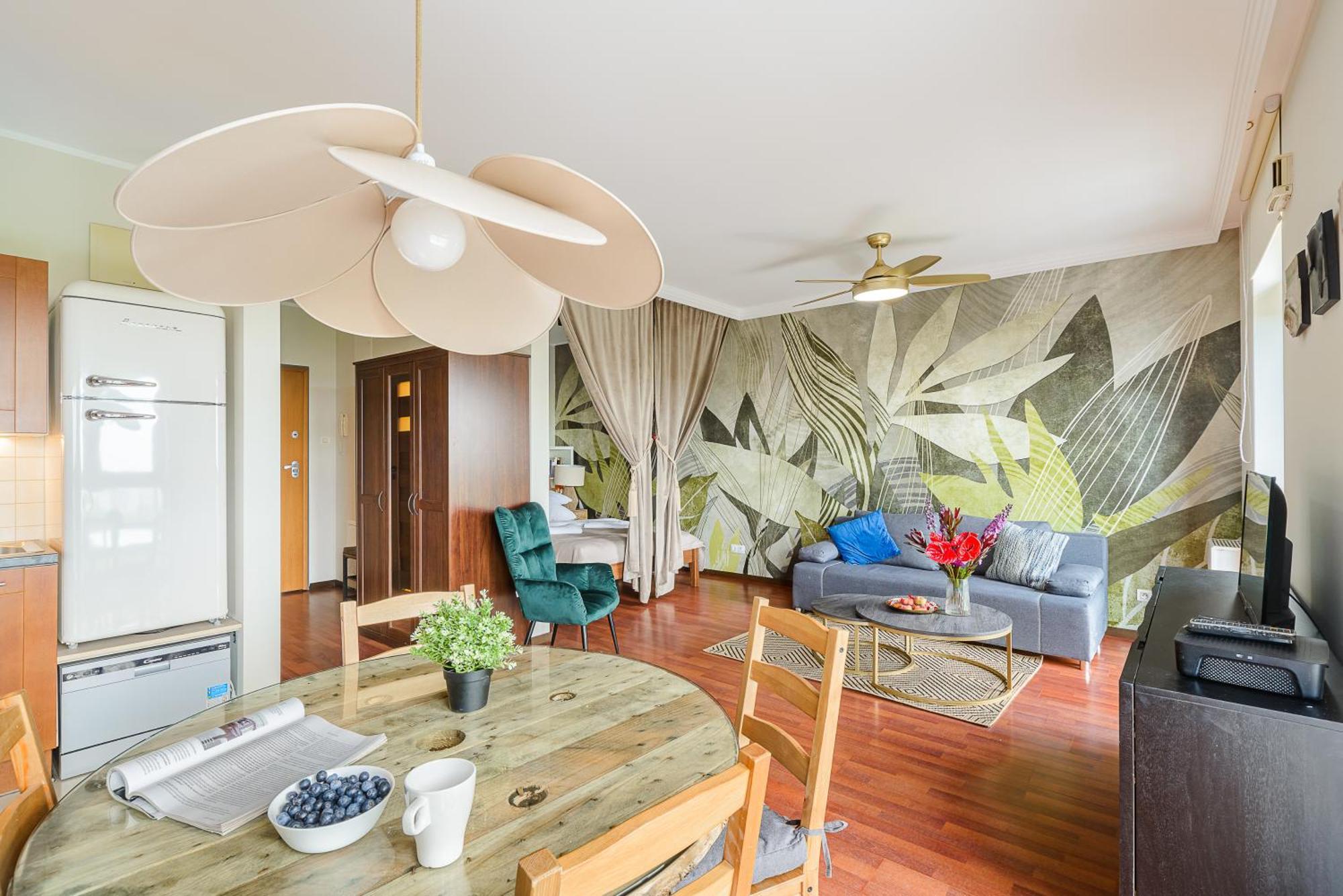 Gdanski Business Center Apartments Варшава Екстериор снимка