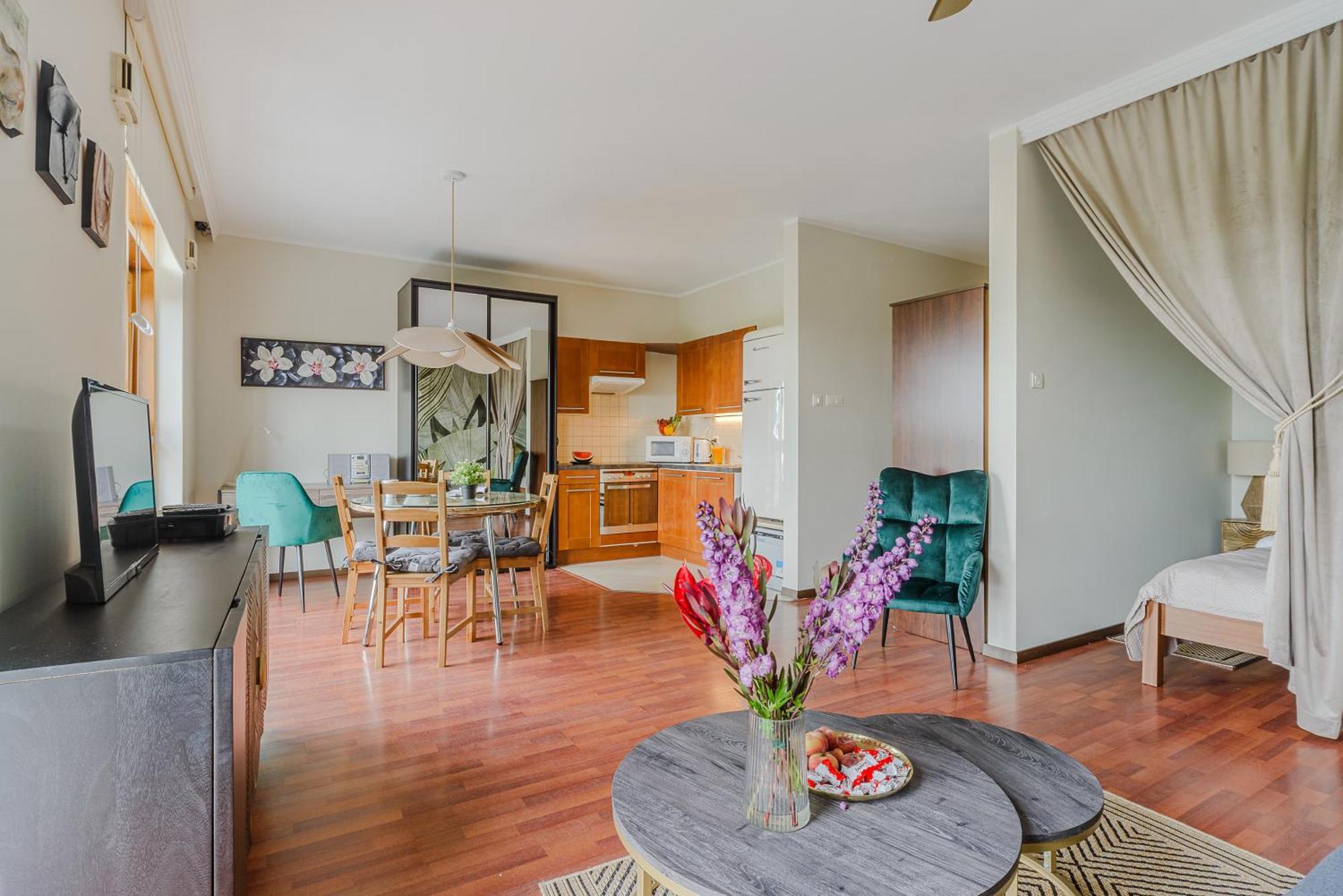 Gdanski Business Center Apartments Варшава Екстериор снимка