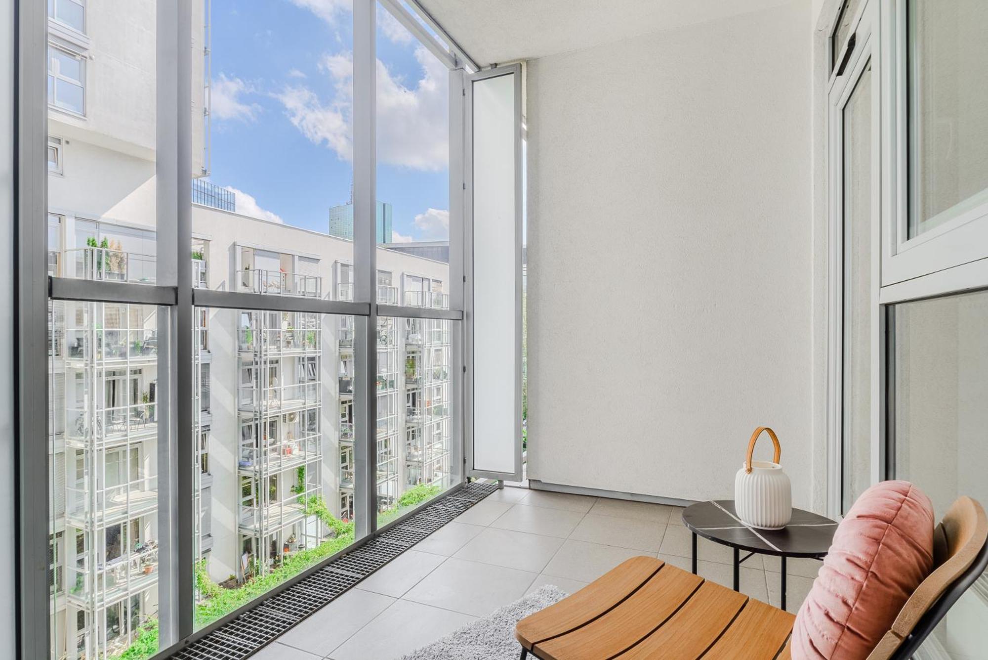Gdanski Business Center Apartments Варшава Екстериор снимка