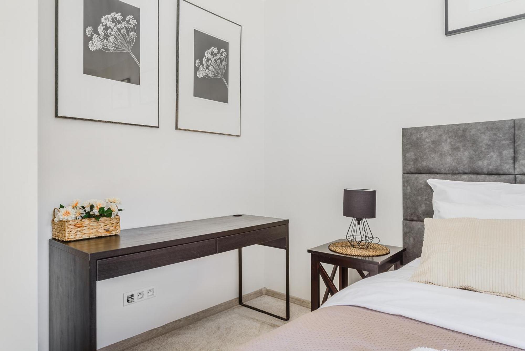Gdanski Business Center Apartments Варшава Екстериор снимка